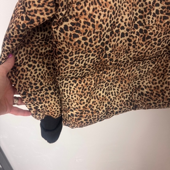Anna Cai New York Puffer leopard print jacket - Picture 10 of 10